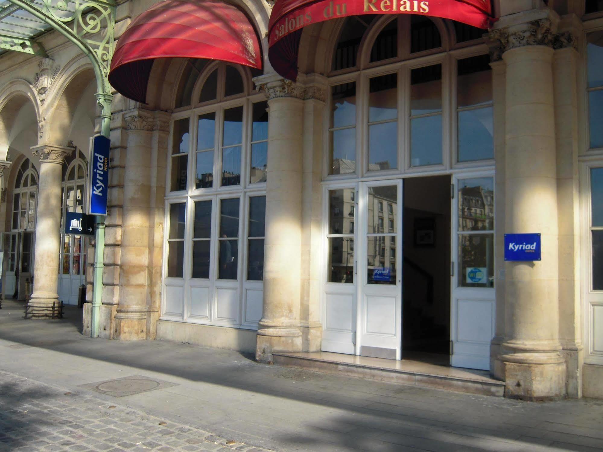 Отель Kyriad Paris 10 - Gare De L'Est Экстерьер фото